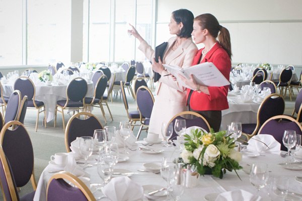Wedding Venue Questions Checklist: 10 Vital Queries to Ask Wedding Venues
