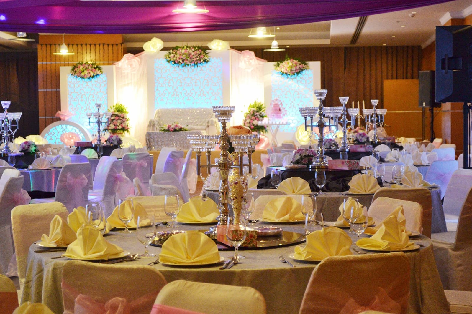 Holiday Villa Hotel & Residence Doha